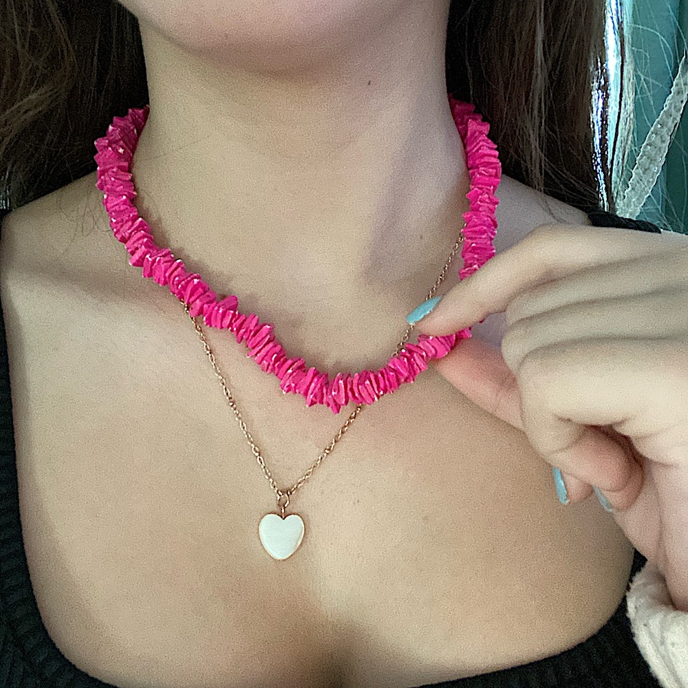 Pink shell necklace - Picture 5 of 5